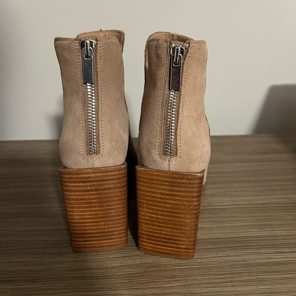 EUC Steve Madden “Taylen” Bootie SZ 8.5 - Picture 4 of 10
